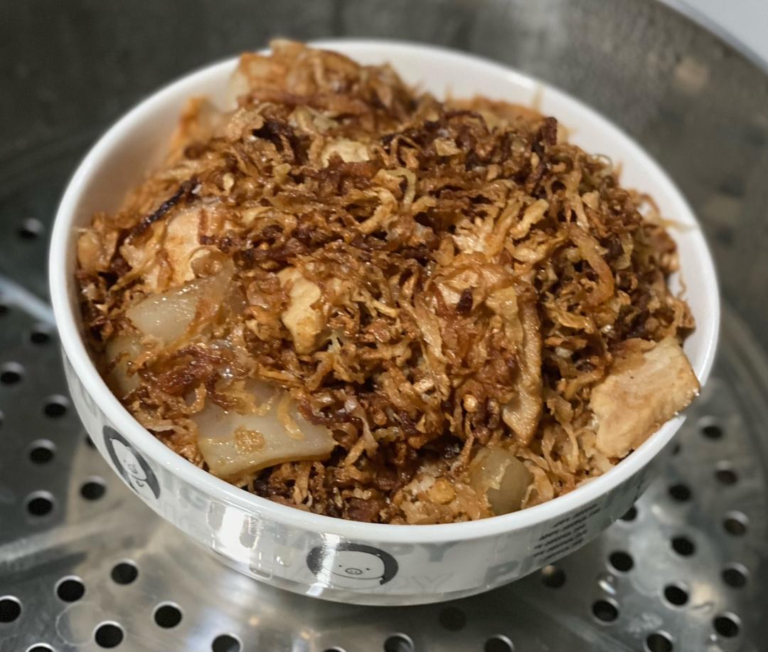 五花肉蒸萝卜丝干的做法