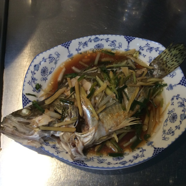 清蒸鲑鱼