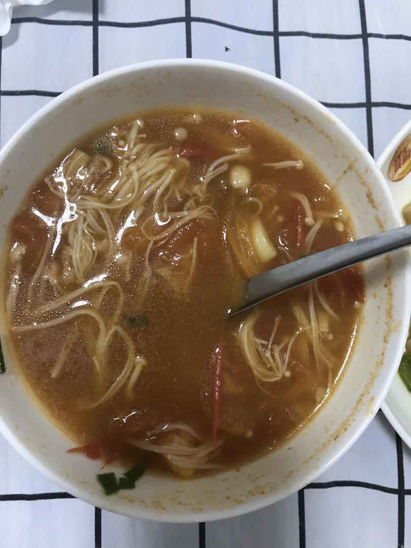 酸爽开胃，番茄巴沙鱼