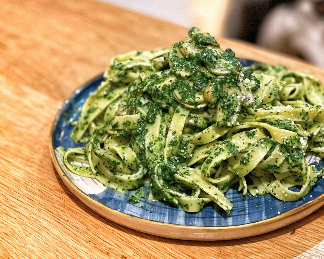 菠菜青酱奶油意面的做法