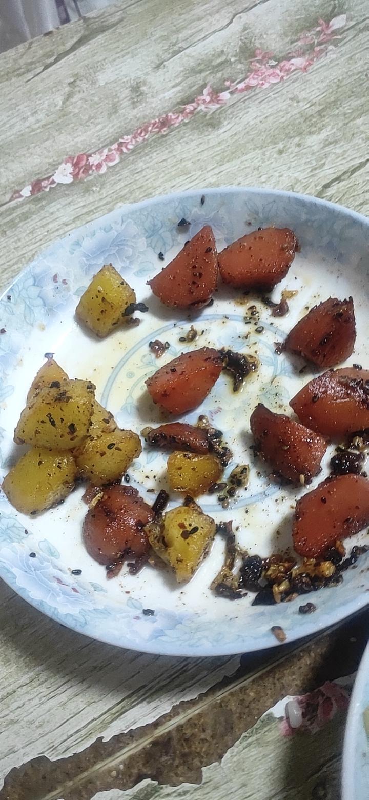 孜然土豆火腿肠 香辣过瘾还便宜！