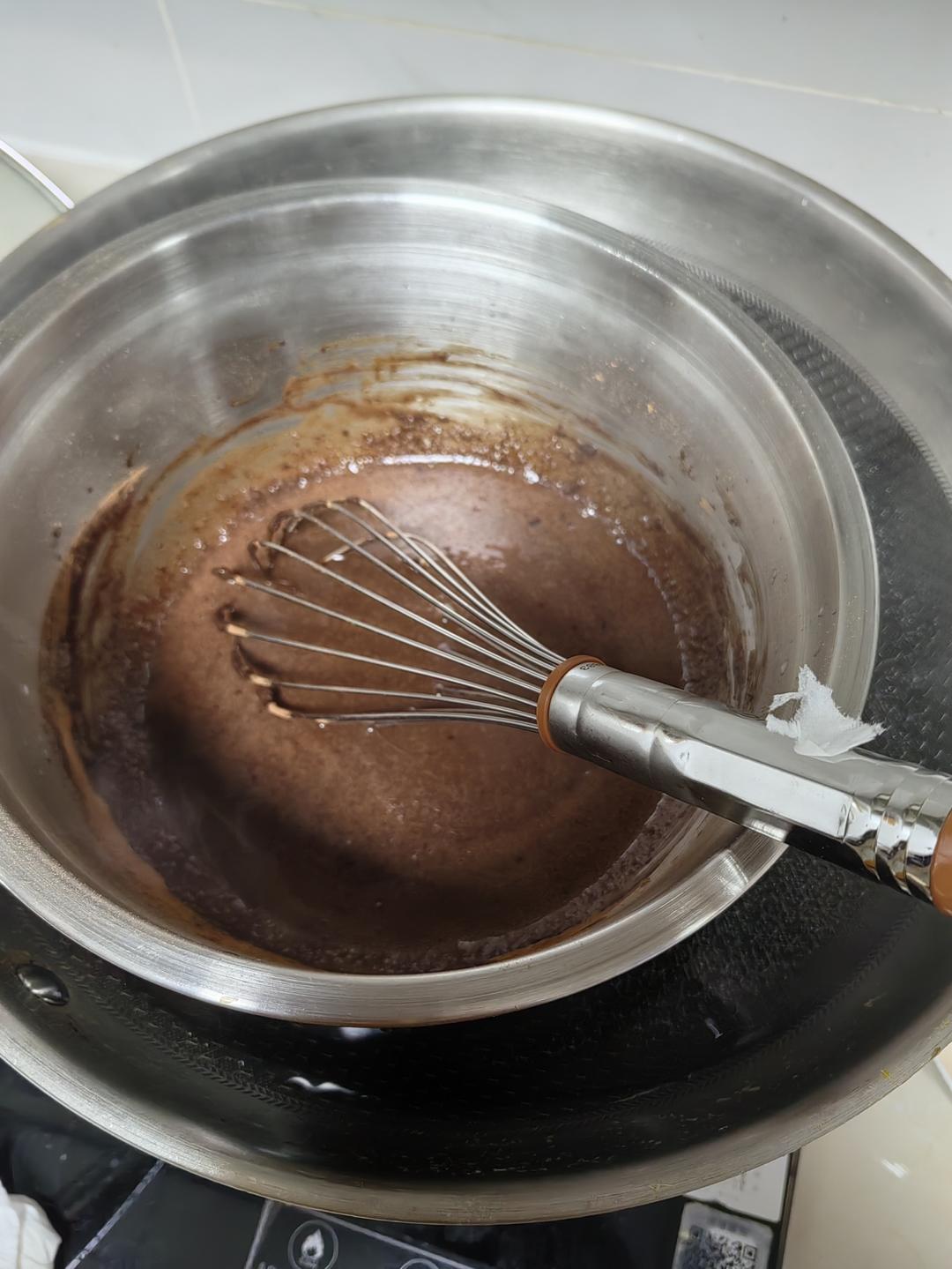 不消泡的巧克力戚风