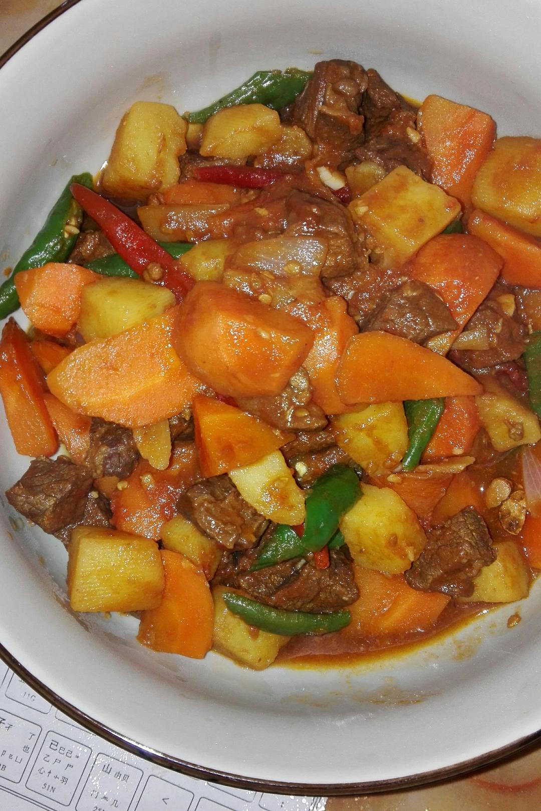 红烧牛肉土豆 （独家秘制）