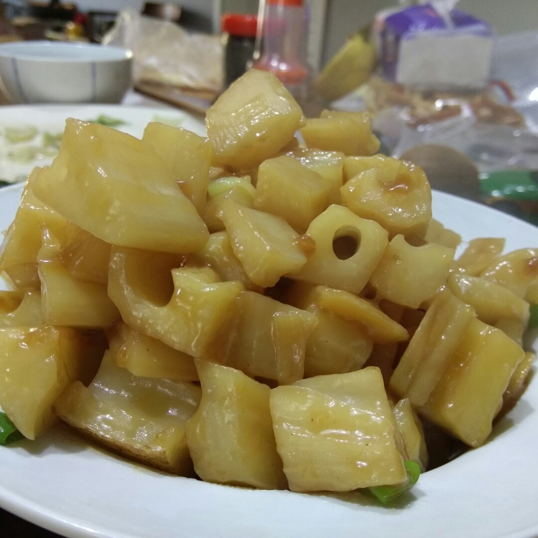 酸甜的开胃菜-  糖醋藕丁