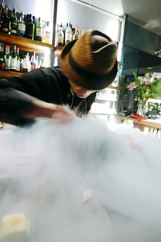 保證您前所未見！世界唯一零下196度液態氮空手絕技