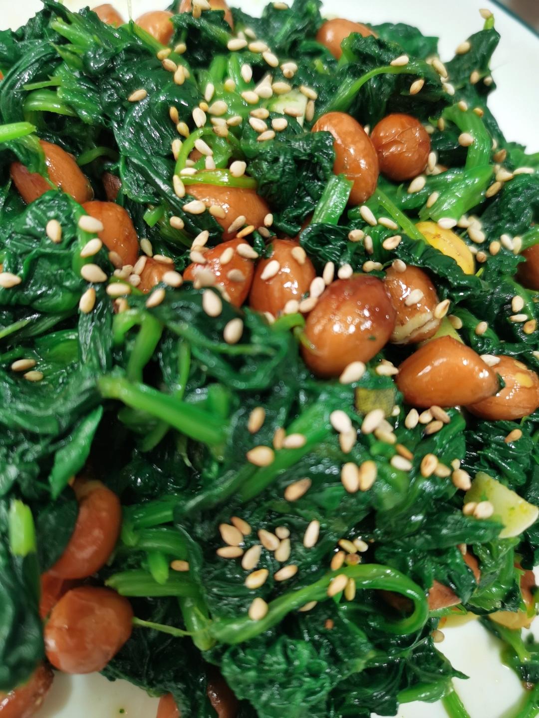 凉拌菠菜花生米