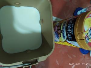 面包机自制酸奶（全脂奶粉）的做法 步骤1