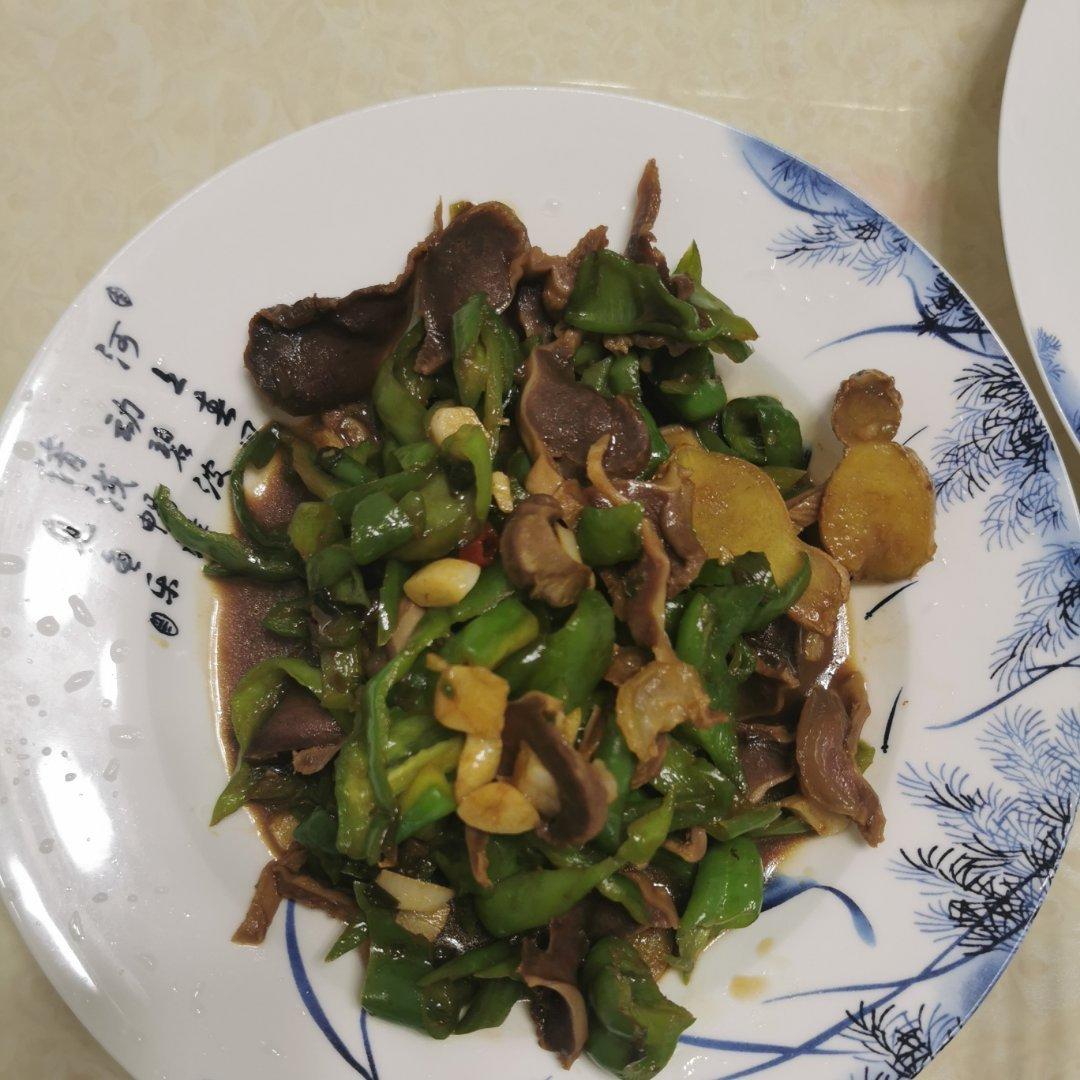 超下饭的鸡胗炒青椒