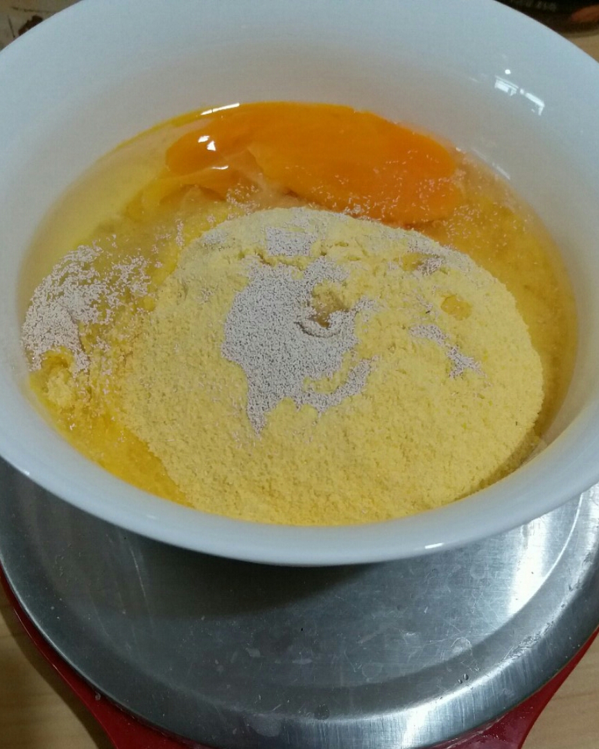 无油无糖100%纯玉米面发糕（零失败免烤版）的做法 步骤3