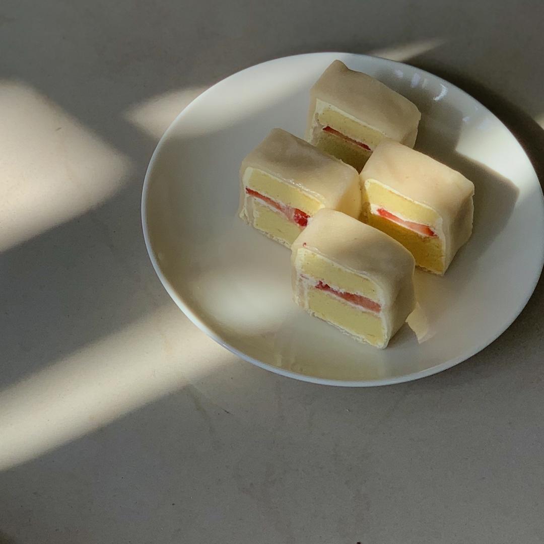 腹黑白胖子——奥利奥雪媚娘