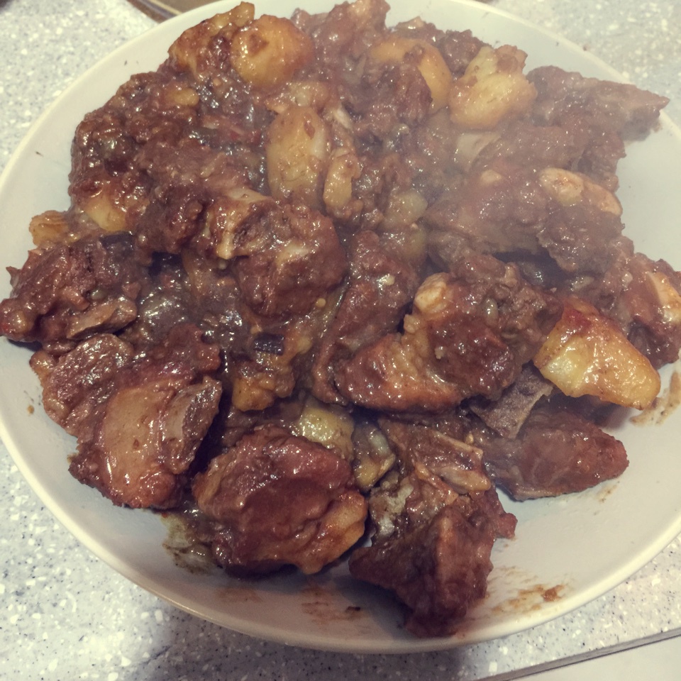 土豆炖排骨