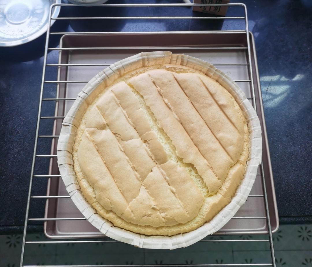 超柔软6寸戚风蛋糕(附8寸配方)零失败 超详细‼️含操作视频