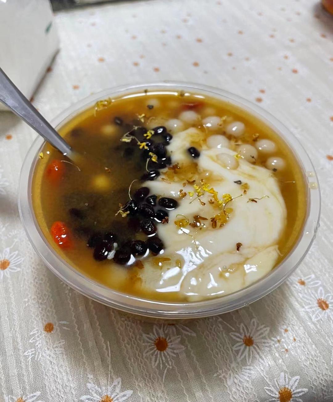 红糖水麻薯（滑滑嫩嫩～步骤详细，做法超简单！记住10:1）