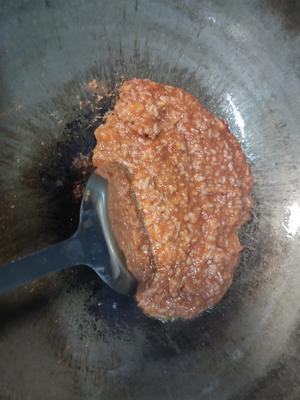 🍅番茄芝士海鲜焗饭（有手就能做系列～低脂美味香浓可口～解决剩米饭的超棒吃法🍚糯叽叽会拉丝哦）的做法 步骤4