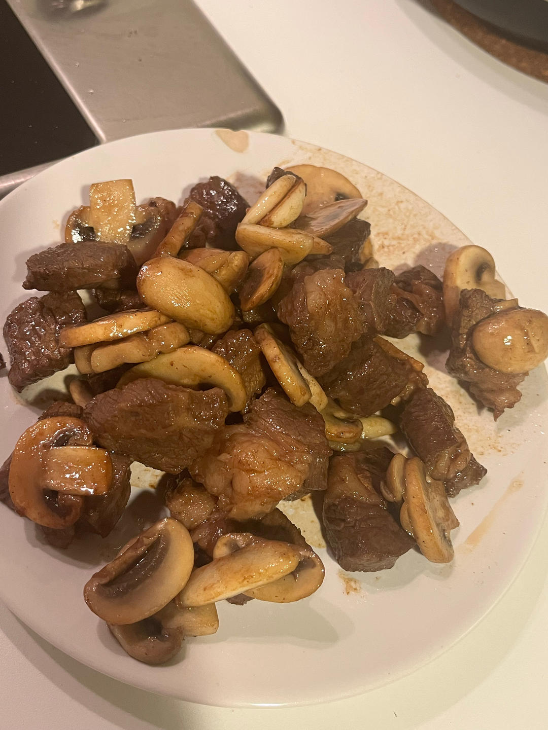 蒜香口菇牛肉粒