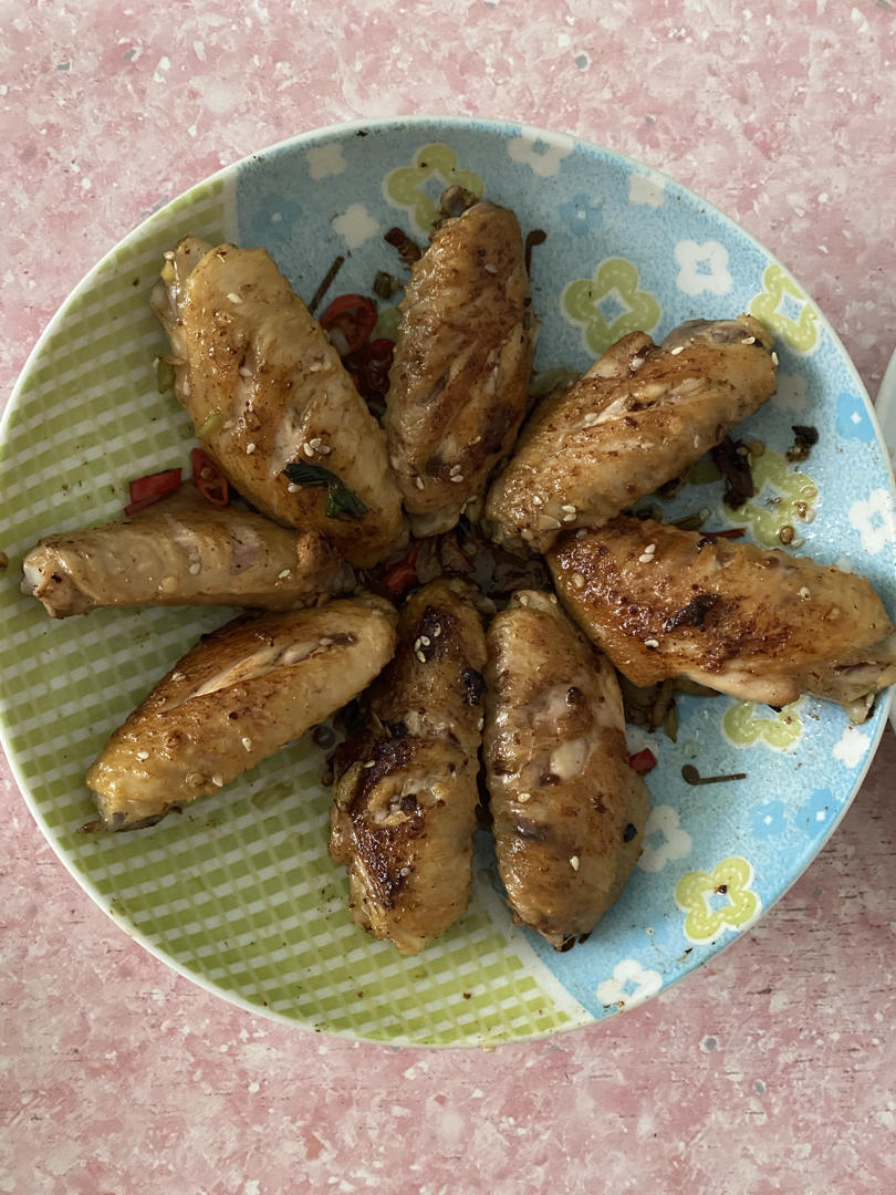 干锅香辣鸡翅