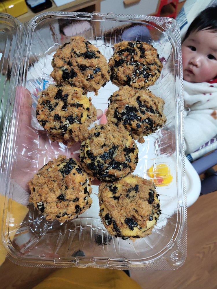 朋友都说比鲍师傅好吃的海苔肉松小贝