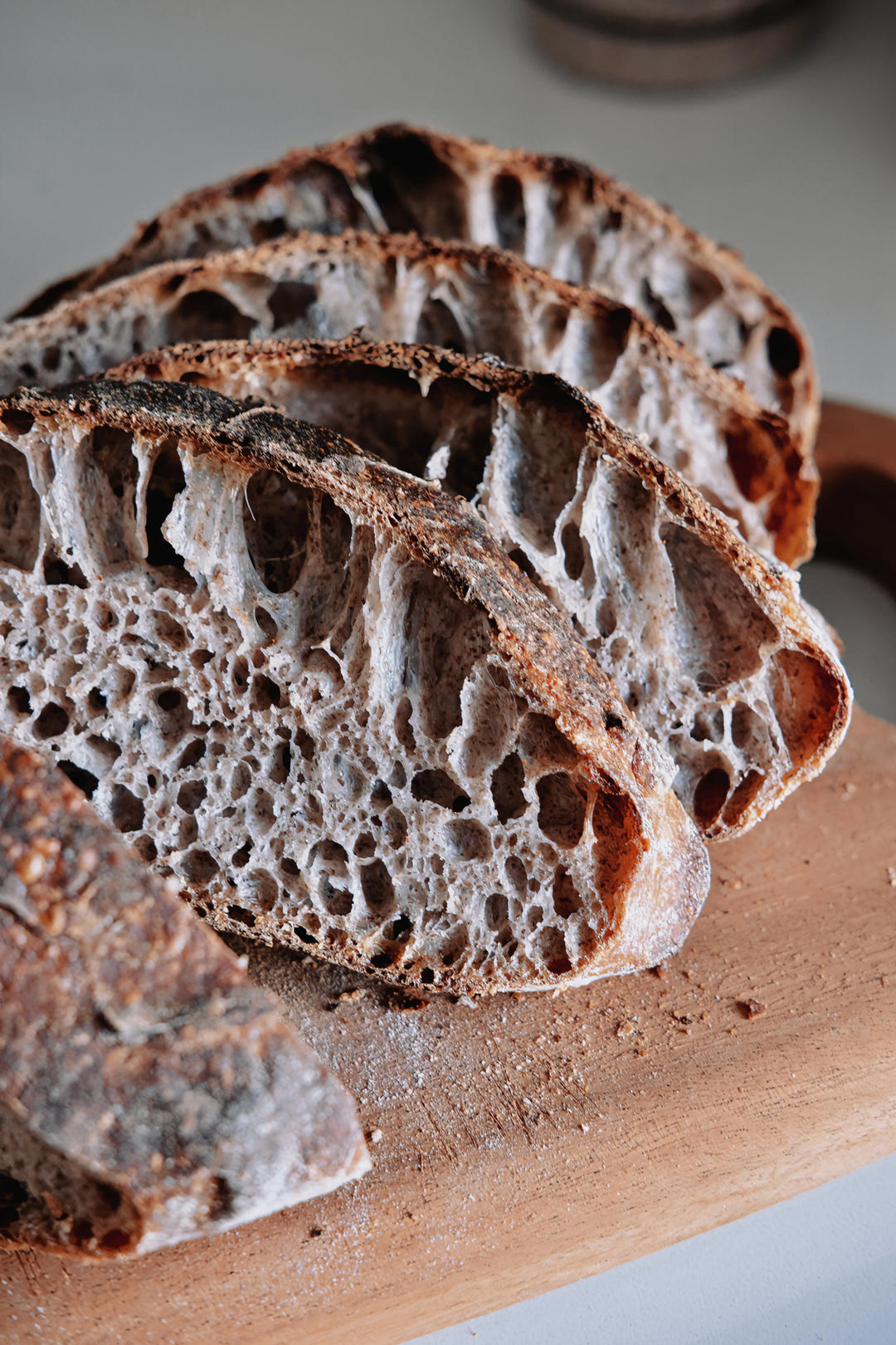 天然酵种鲁邦种硬欧包Sourdough Bread