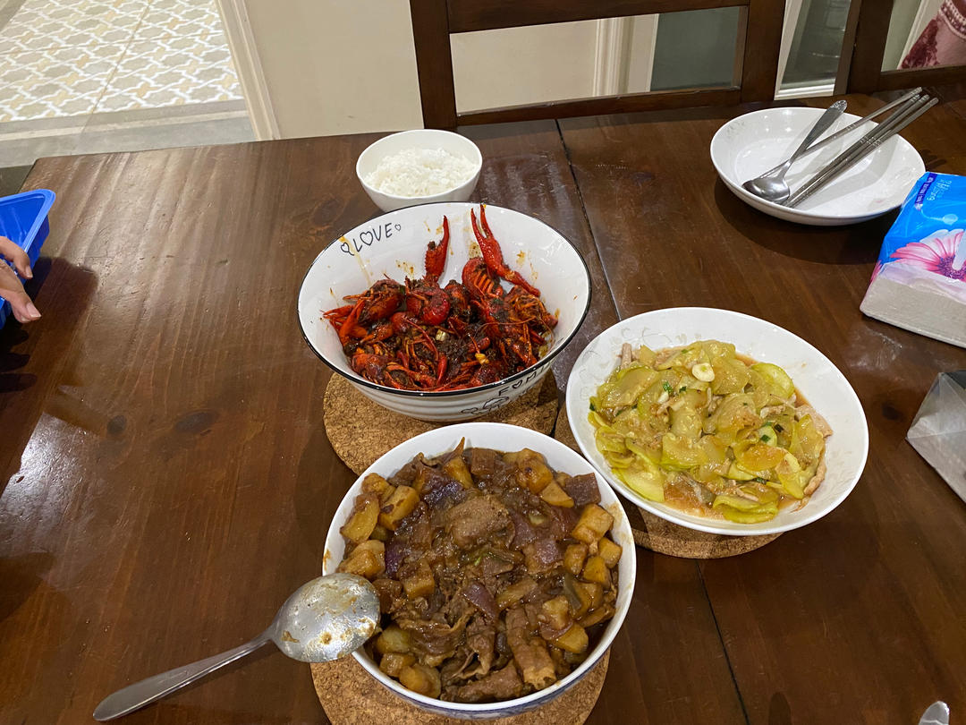 好吃到舔碗底的土豆肥牛拌饭