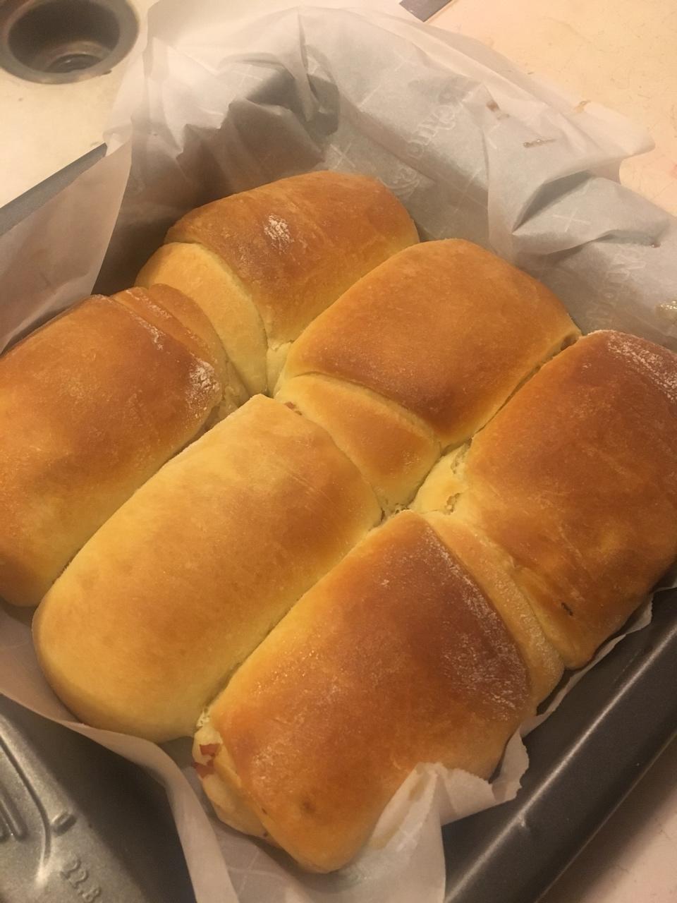 手撕千层肉松面包