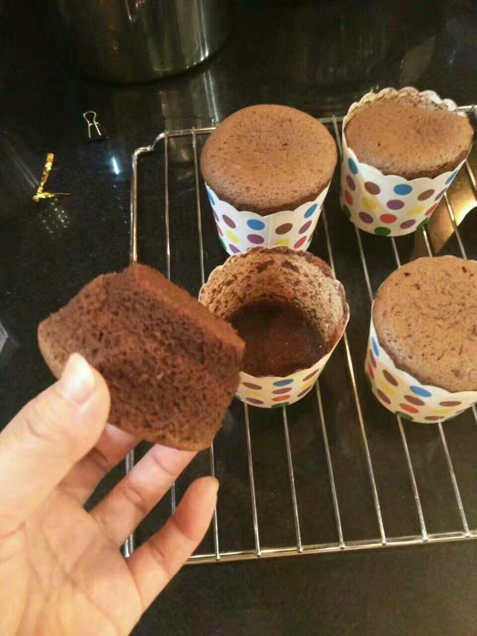 摩卡戚风裸蛋糕