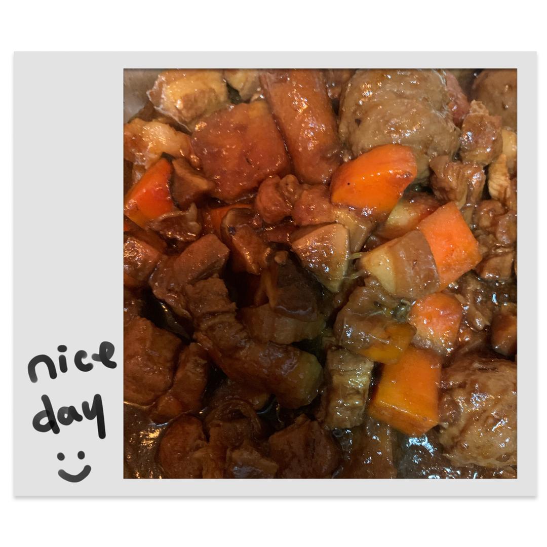 超下饭～香菇胡萝卜卤肉