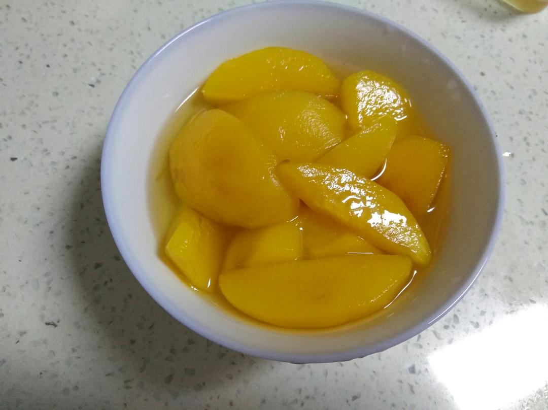 黄桃罐头