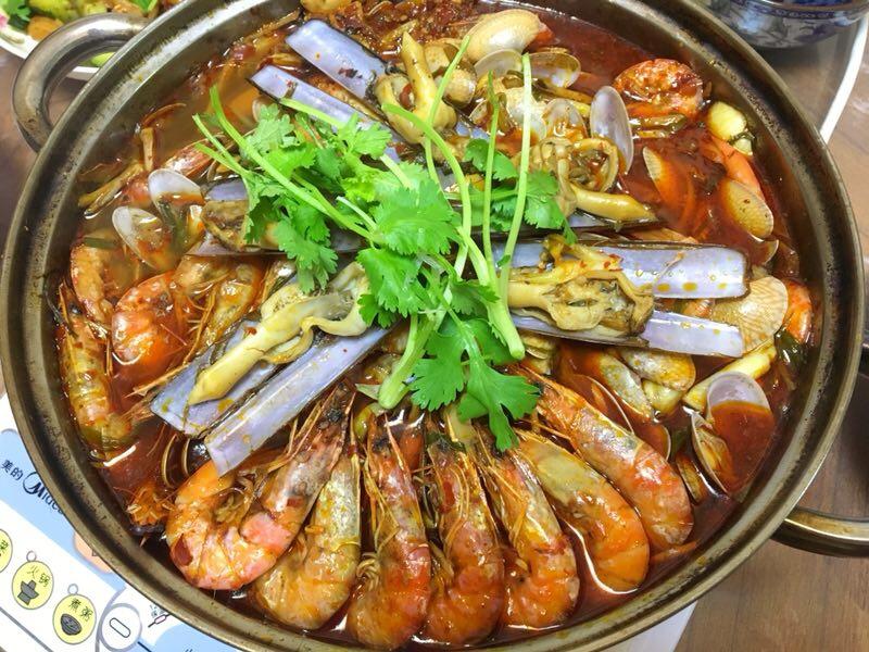 香辣海鲜锅