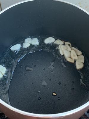 番茄贝柱蘑菇汤（减肥必备）的做法 步骤5