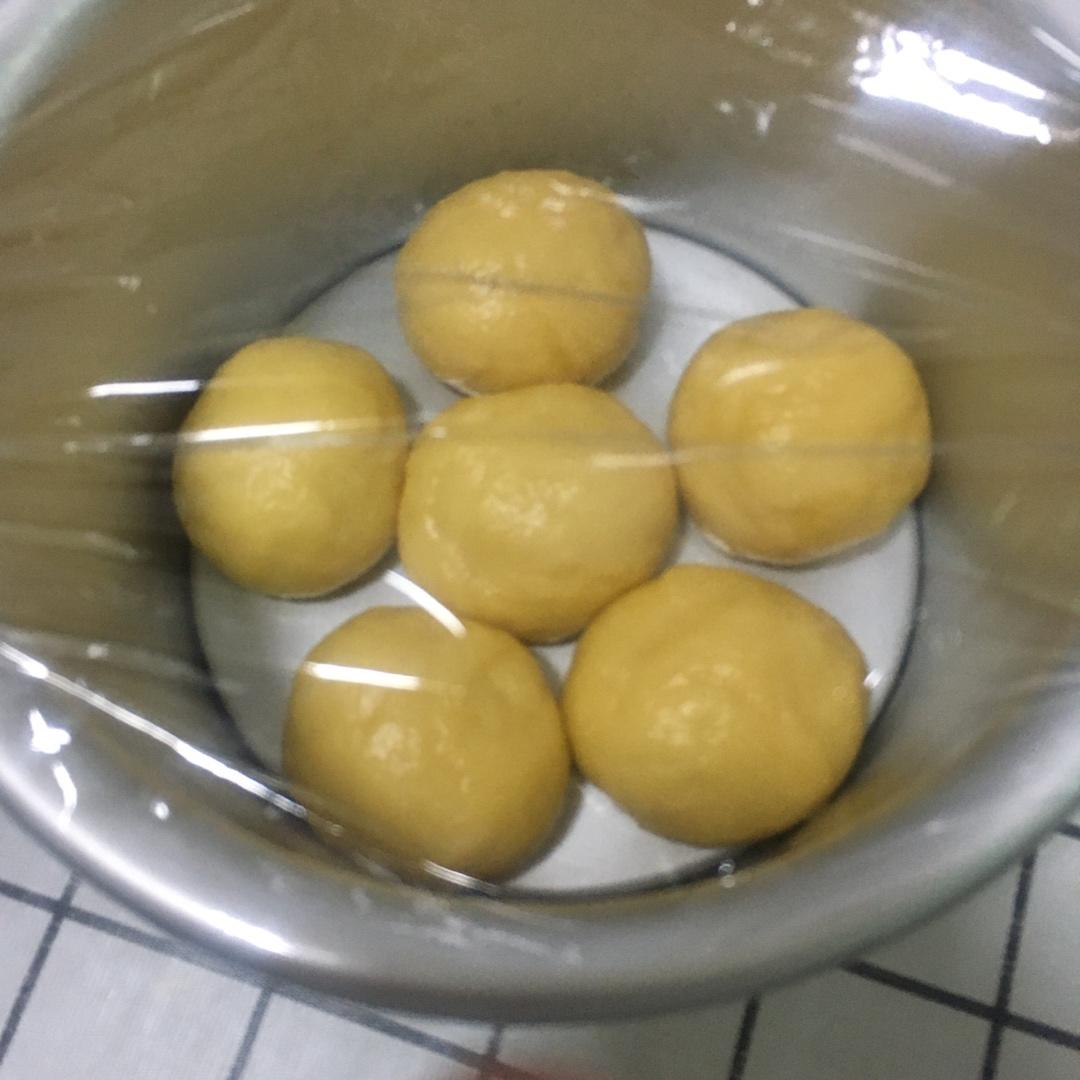 鸡蛋牛奶蒸面包