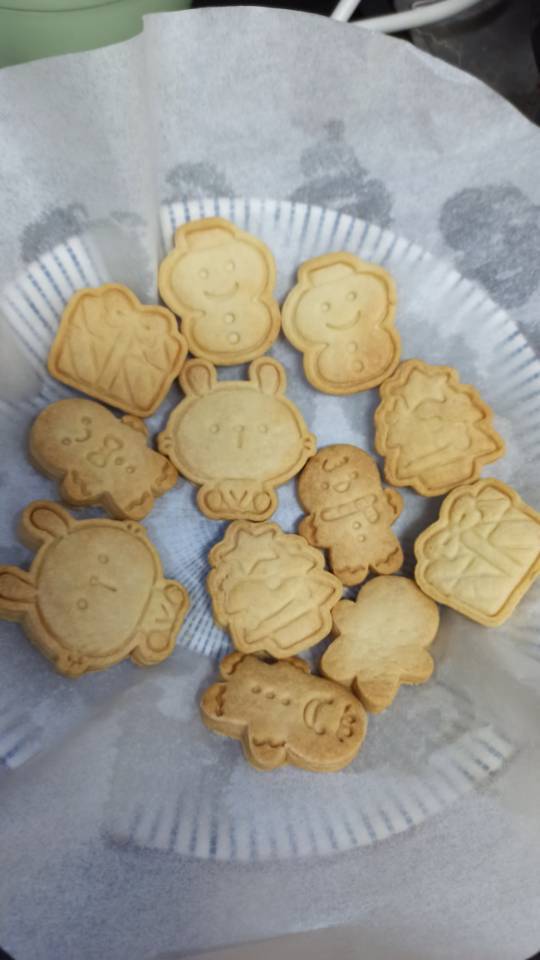 爱不释手的卡通姆明黄油饼干