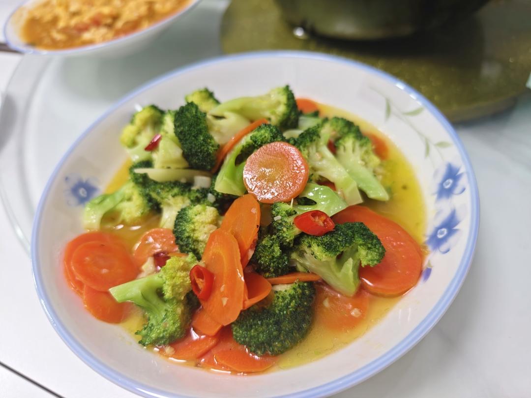 厨师长教你：“西蓝花”的3种做法及清洗，清淡爽口，操作简单