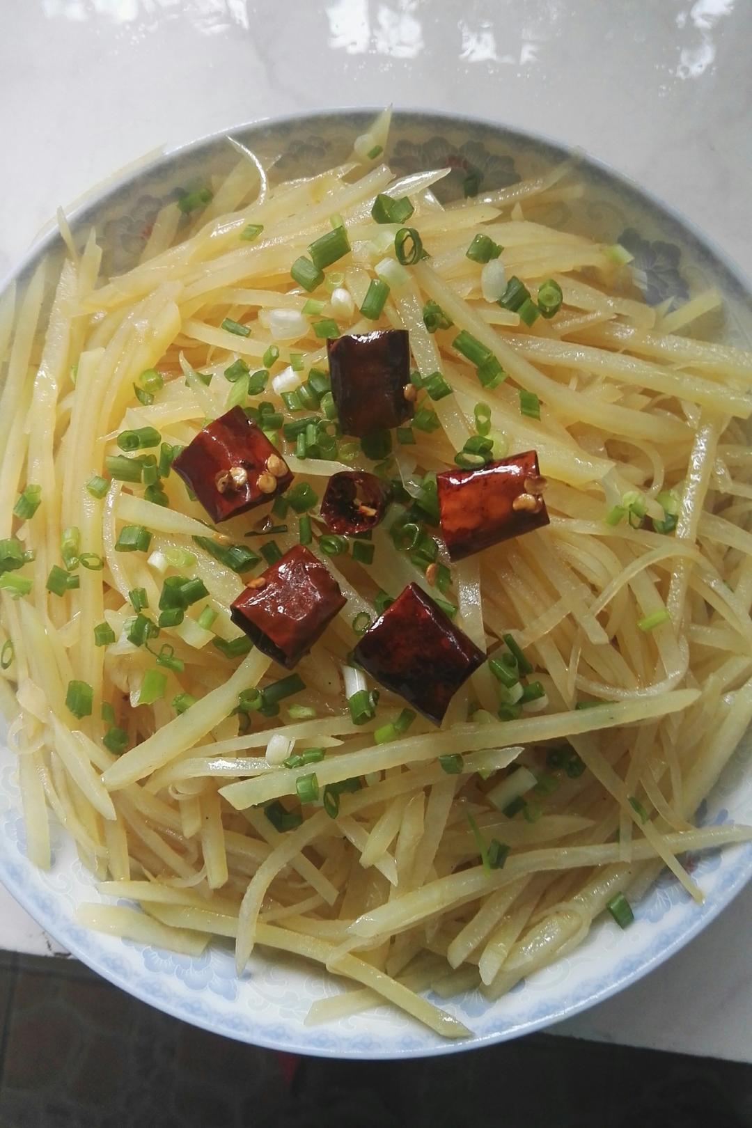 凉拌土豆丝