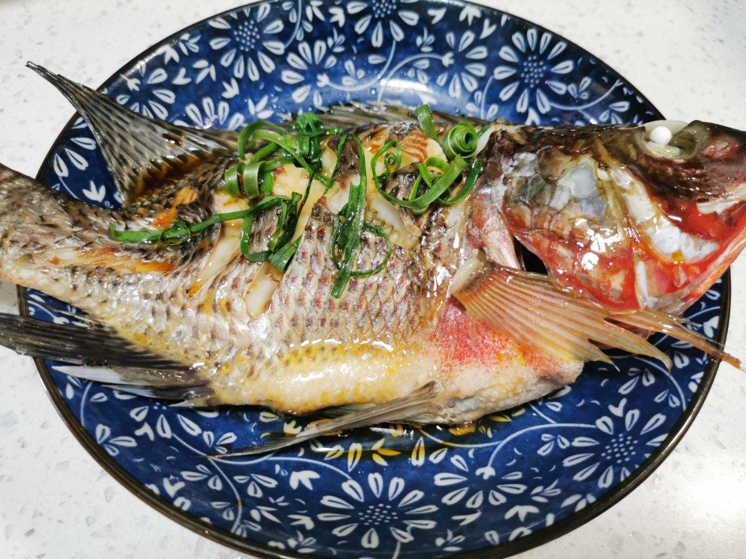 【清蒸鱼】超快速，10分钟搞定，靠它虏获老公的胃