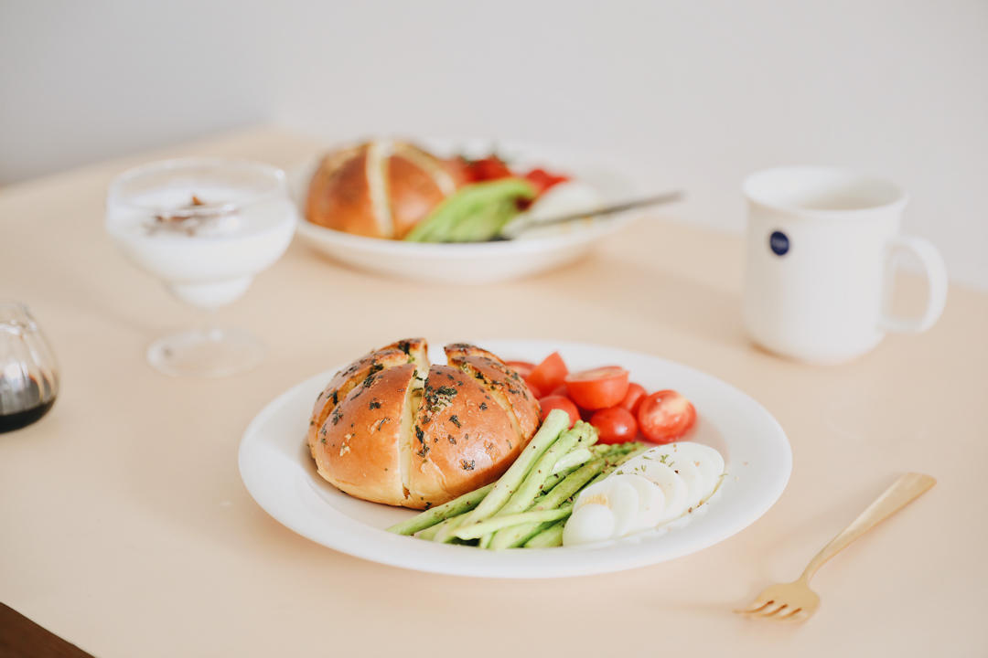 一款从韩国红到全世界的蒜香奶酪包