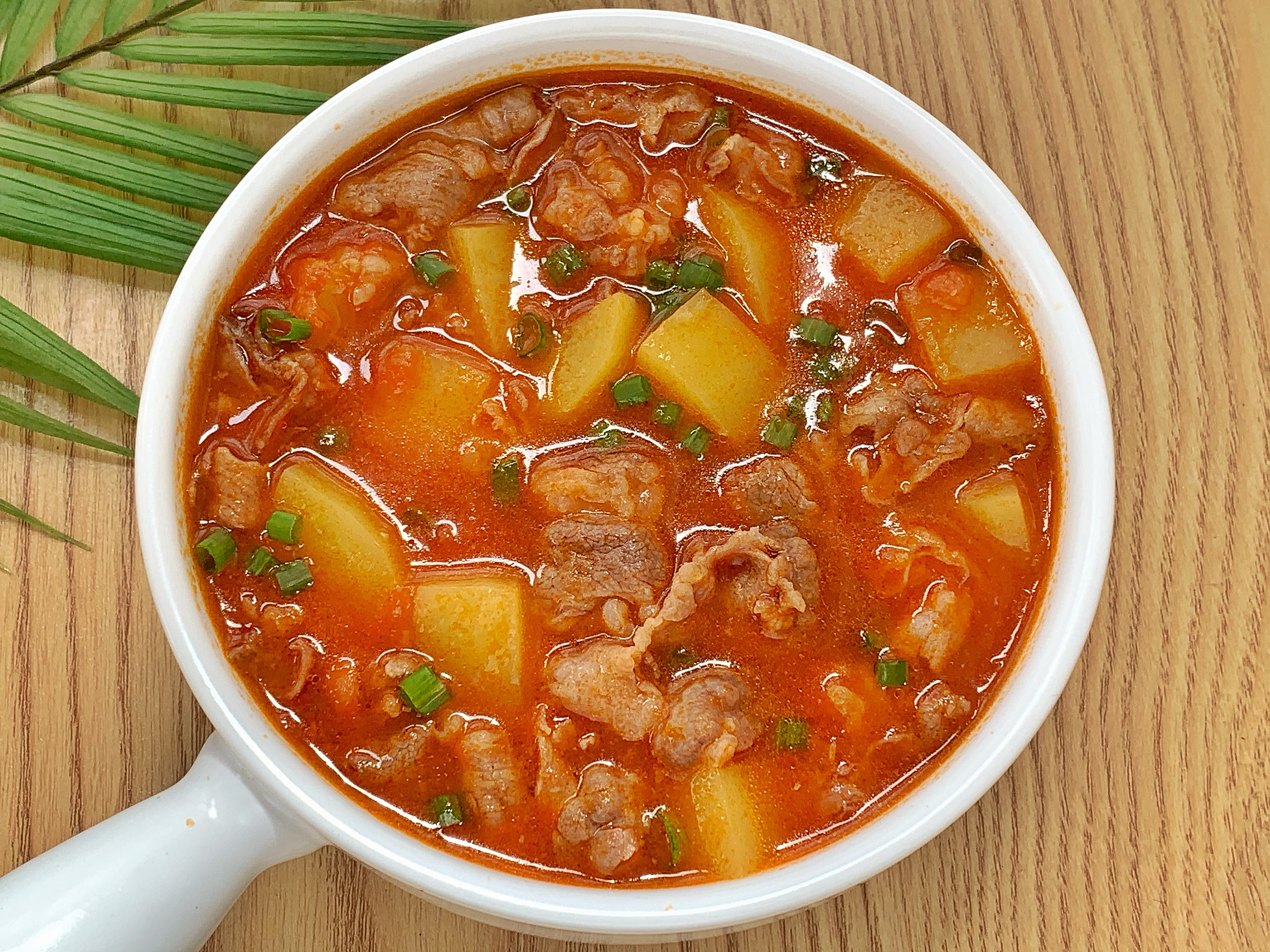 好喝开胃❗️连汤汁都不剩的番茄土豆肥牛汤。的做法