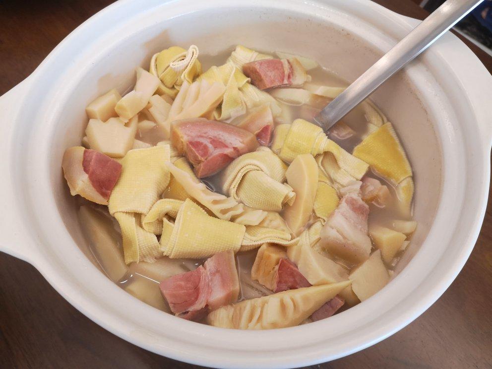 腌笃鲜