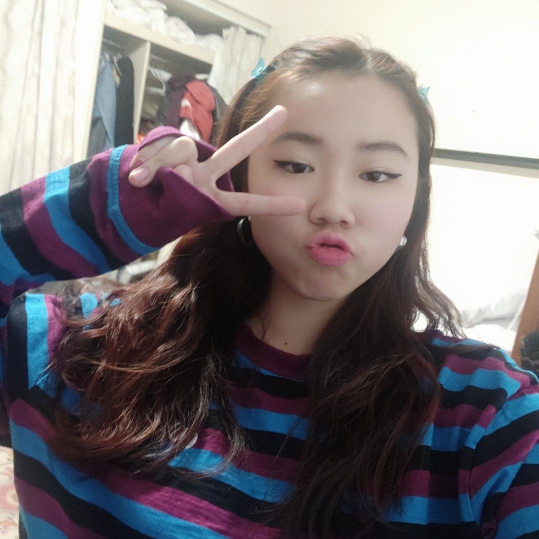小鱼星爷迷妹