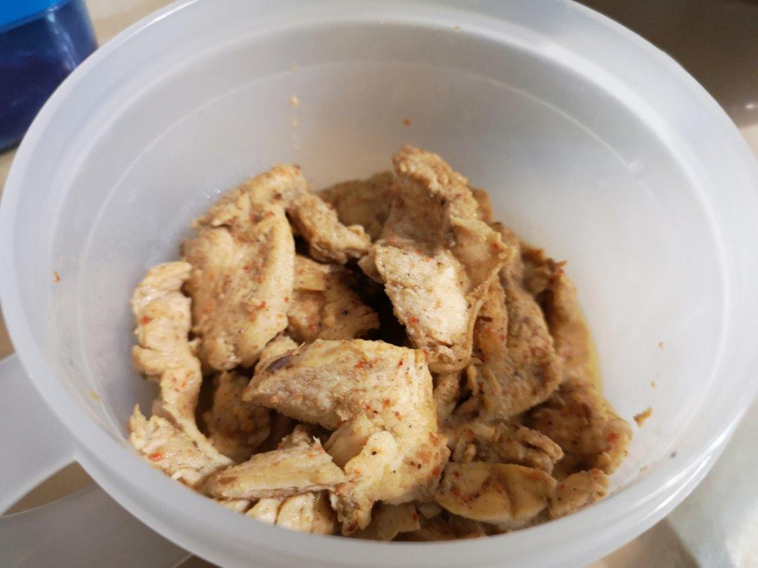 好吃爆炸的鸡胸肉做法（酒鬼鸡胸肉）