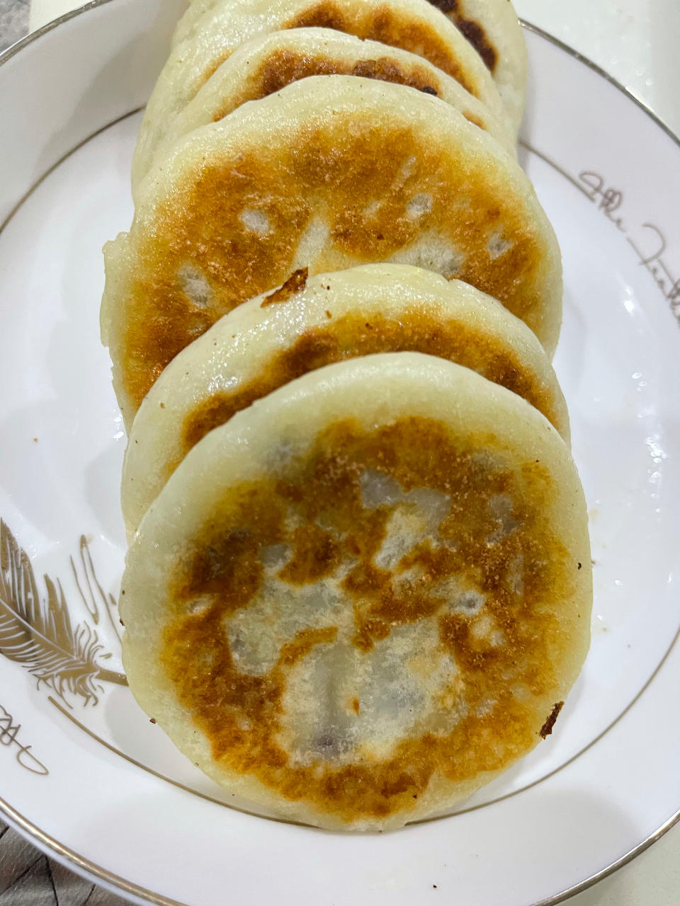 软糯好吃的山药糯米面豆沙馅饼-发面的哦