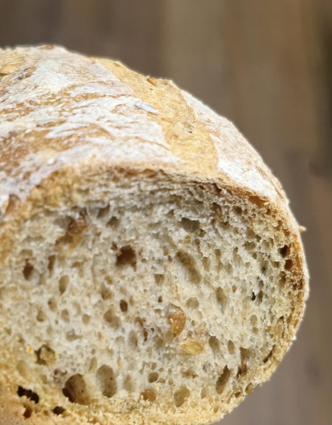 全麦亚麻籽免揉欧包