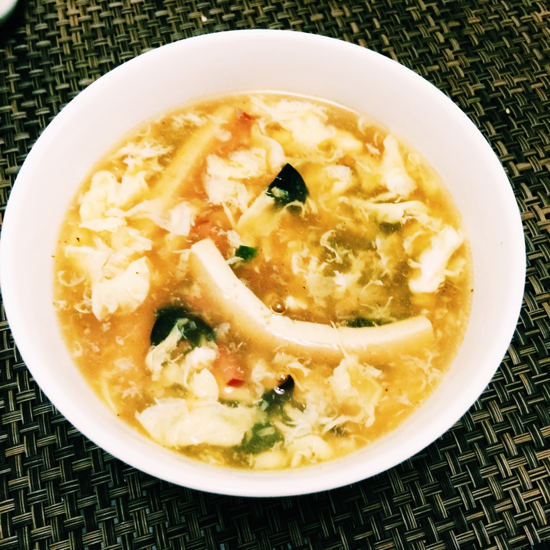 酸辣汤 Spicy & Sour Shredded Pork Soup