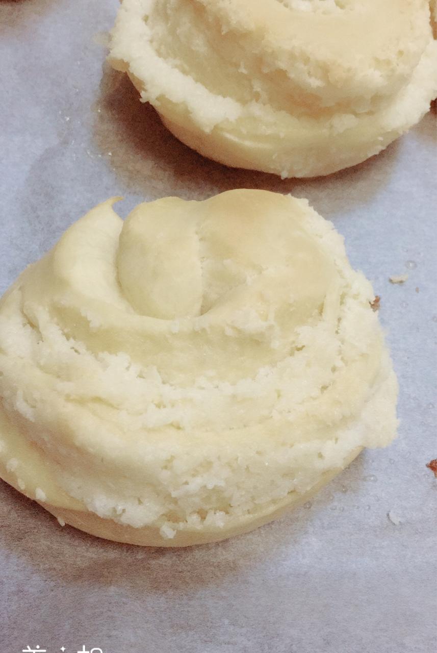 千层椰蓉小面包