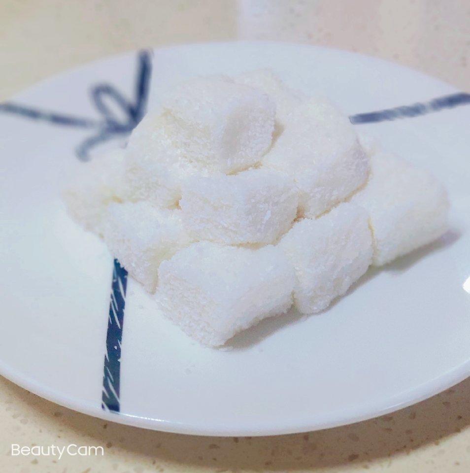 完胜85‘C的牛奶椰蓉小方