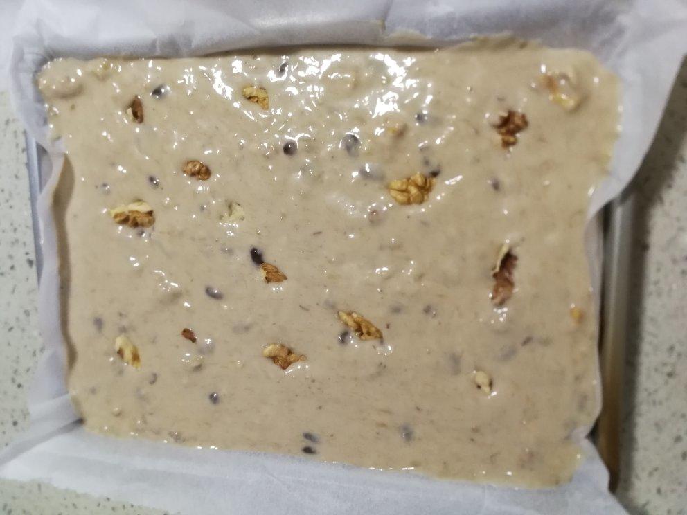 简易版香蕉核桃蛋糕