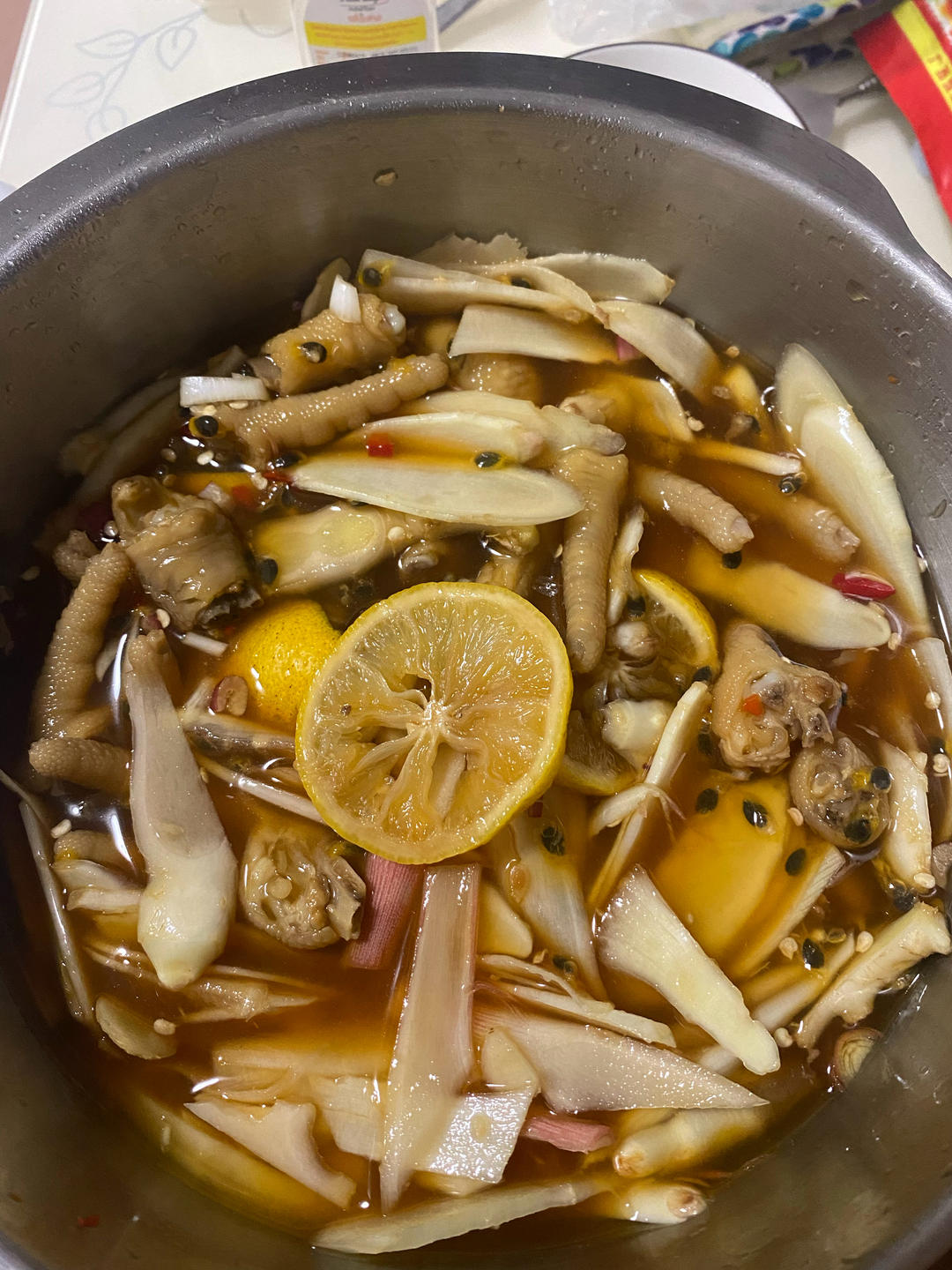 【柠檬酸辣鸡爪】自制超级无敌美味的网红鸡爪