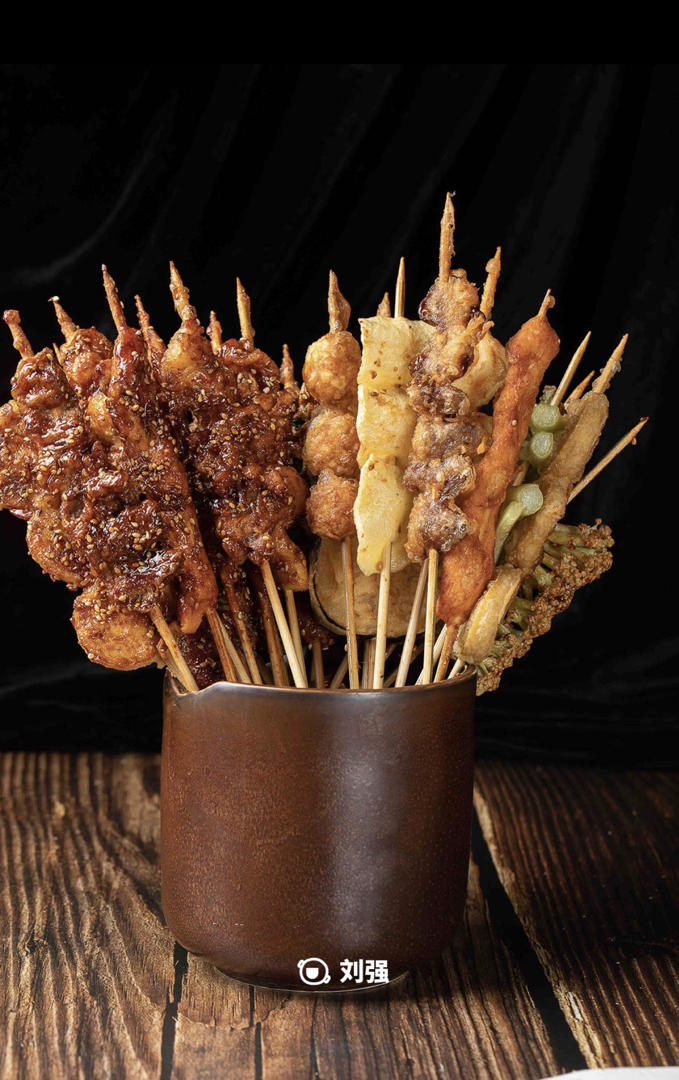 刘强_行走的大厨做的香酥炸串 | 秒杀路边摊