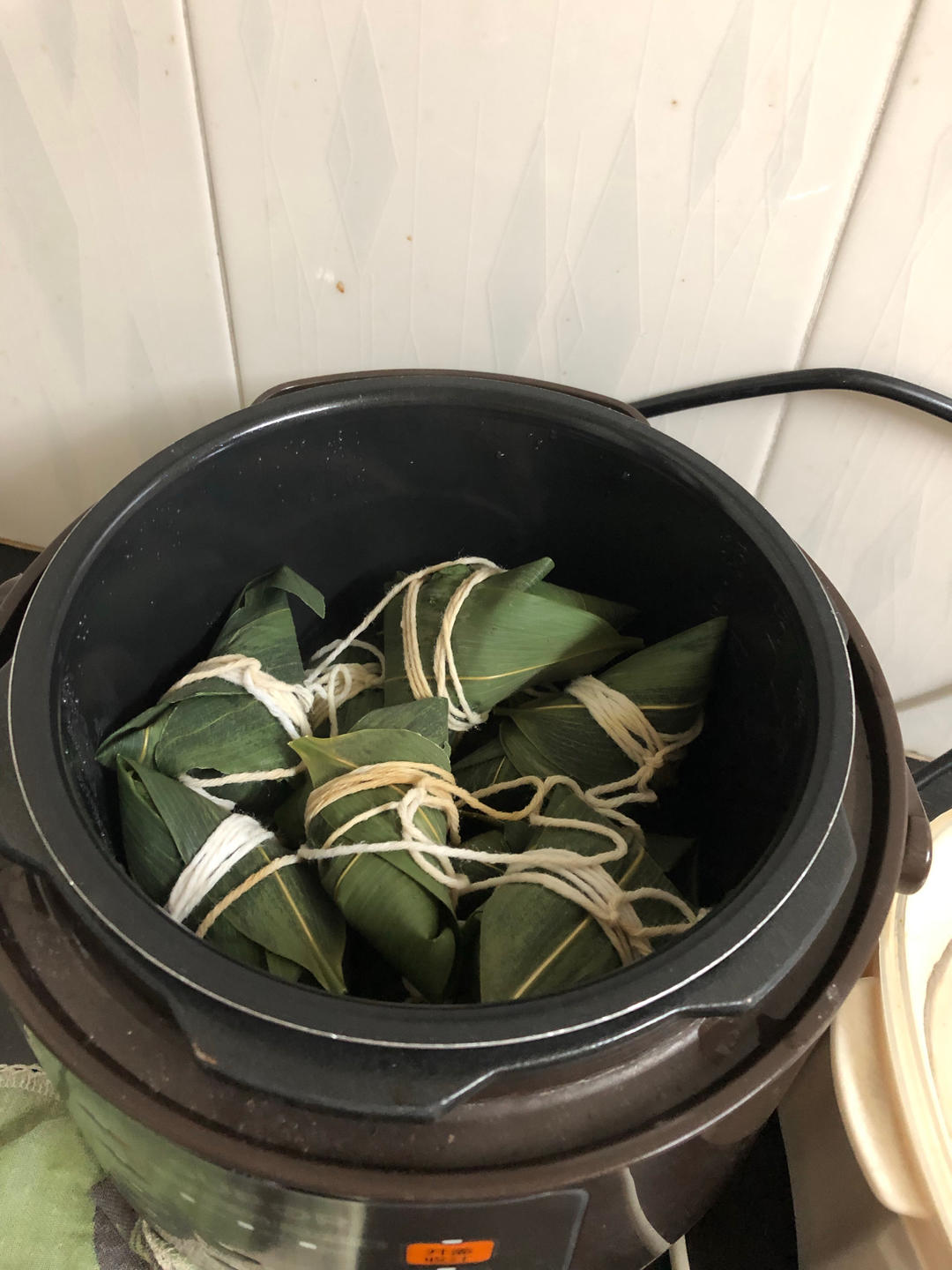 好吃到飞起的肉粽子