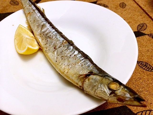 盐烤秋刀鱼