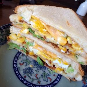 芝士鸡蛋玉米三明治的做法 步骤5